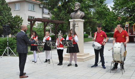 Несебър отбеляза Деня на Ботев