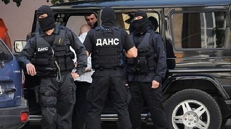 Извънредно! Арестуваха опасен терорист, планирал да окървави България