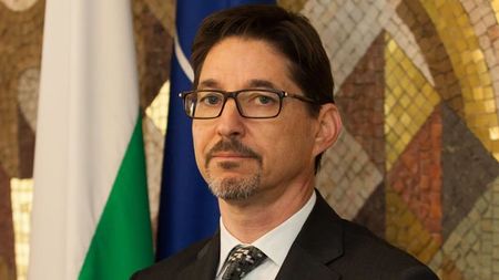 Юрий Щерк е освободен от длъжността заместник-министър на външните работи