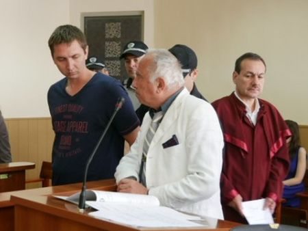 Украинецът, който дрогиран уби Ивайло и бременната му съпруга от Бургас, може да се размине с нищожна присъда