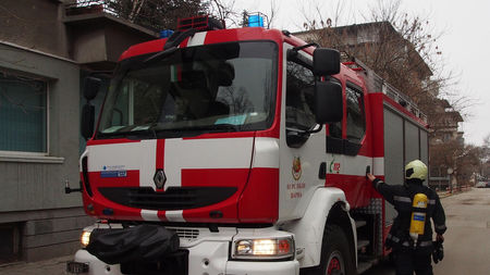 Огнен кошмар в Лозенец: Запалиха ресторант „Софрата“, късо съединение изпепели „Яката манджа“