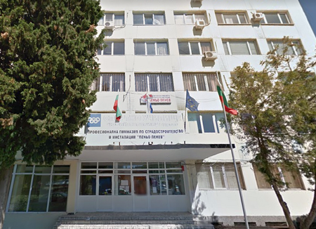 Община Бургас отпуска средства за ремонт на Спортното училище