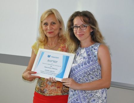 Наградиха автора на новото лого на Професионалната гимназия по транспорт в Бургас