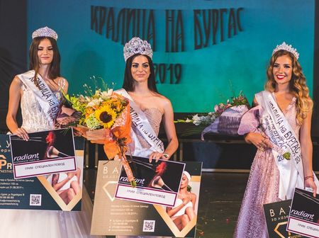 Вижте новата Кралица на Бургас, която ще представя града на "Мис България"