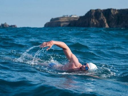 Мислиш, че си добър плувец – запиши се за плувния маратон от Острова до Моста