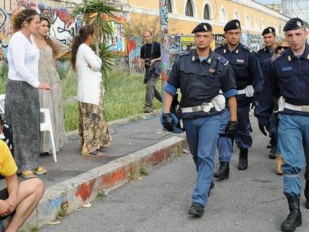 В Италия започна преброяване на незаконните роми с цел бъдеща екстрадиция