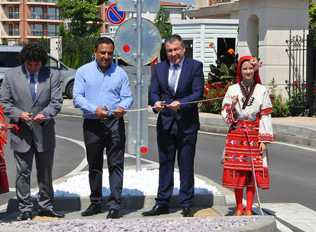 Исторически момент! Кметът на Несебър преряза лентата на околовръстния път в Радва