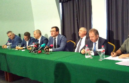 НФСБ и ВМРО издигнаха Славчо Атанасов за кмет, той обеща зелен Пловдив, умно и почтено управление