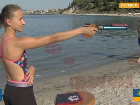 Световна шампионка тренира на плаж в Несебър
