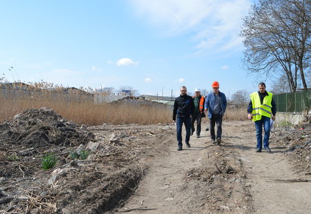 Край на наводненията! Губернаторът Вълчо Чолаков намери финансиране за затлачения канал на ез. Вая