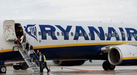 Пилотите на Ryanair отново излизат на стачка