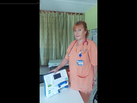Нов апарат помага за по-комфортно лечение на децата в УМБАЛ Бургас