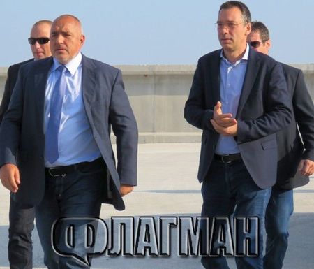 Бойко Борисов и Димитър Николов в спор кой да издържа бъдещата „Арена Бургас“