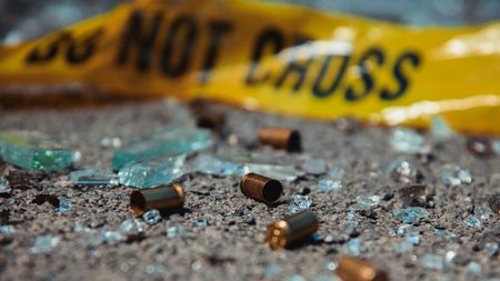 Нов кървав ужас в САЩ: Най-малко петима загинаха при безразборна стрелба