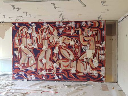 Събориха уникалния стенопис на Христо Стефанов в Бургас , художници от НХА ще го възстановят