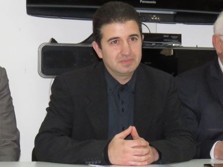 Челният сблъсък в Бургас вече е факт: Щабът на БСП отвърна на удара на кандидат-кмета Живко Табаков