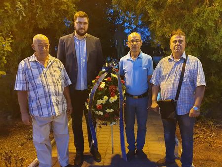 СДС - Бургас почете паметта на големия Никола Станчев