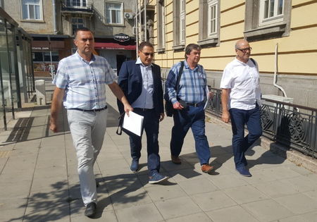 Официално бе регистрирана първата коалиция за изборите в Бургас, влизат изненадващи имена