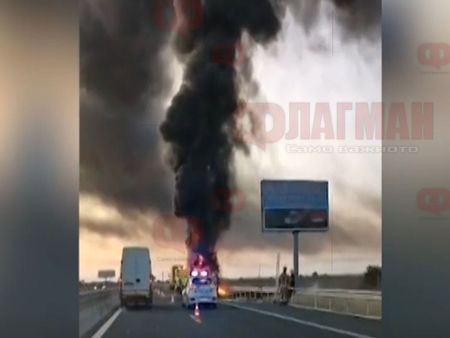 Спряха движението по магистрала Тракия за Бургас заради горящ тир