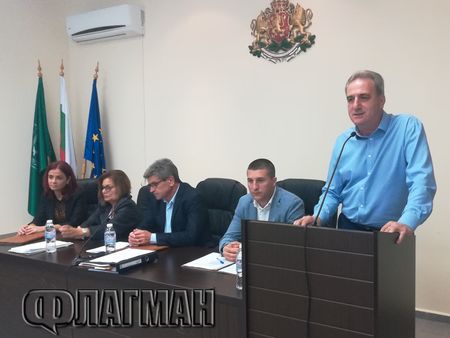 Опозицията към кмета Васил Едрев в Айтос: Това е най-успешният мандат от 30 г. насам!