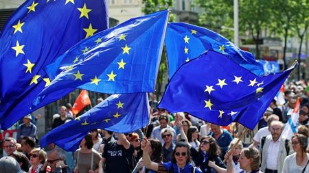 Защо ЕС продължава да е политическо джудже на глобалната сцена?