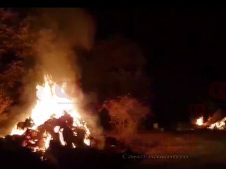 Запалиха постройки и фургон на кандидат за кмет на Ясна поляна
