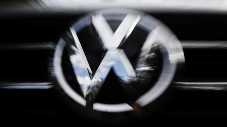 Евродепутати: Решение на VW в полза на Турция ще бъде нечестно