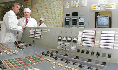 В името на туризма: Отвориха контролната зала на реактор 4 на "Чернобил"