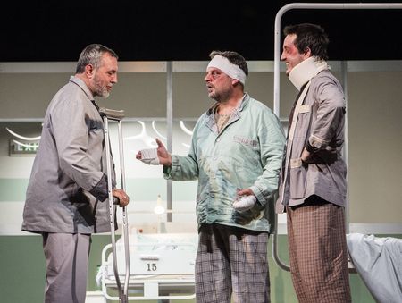 Спектакълът с Христо Мутафчиев "Трима мъже и една Маргарита" разчувства и разсмя от сърце Бургас