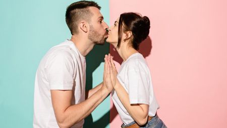 5 знака, че половинката ви не харесва целувките
