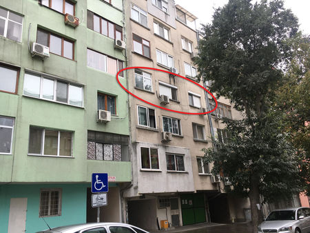 Извънредно! Откриха мъртъв бургазлия в кола, заключена в гараж (ОБНОВЕНА)