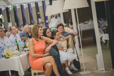 Деси Радева в Бургас за сватбата на братовчед си