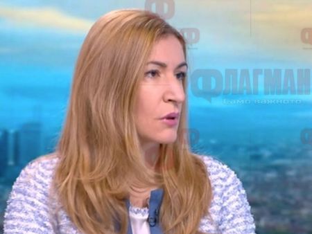 Министър Ангелкова: На засегнатите от фалита на „Томас Кук“ може да помогнем само с консултации