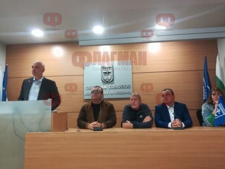 Обединение преди съдбоносния балотаж в Созопол: Четири партии застанаха зад кандидата на БСП Тихомир Янакиев