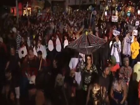 Огромен парад за Хелоуин в Ню Йорк