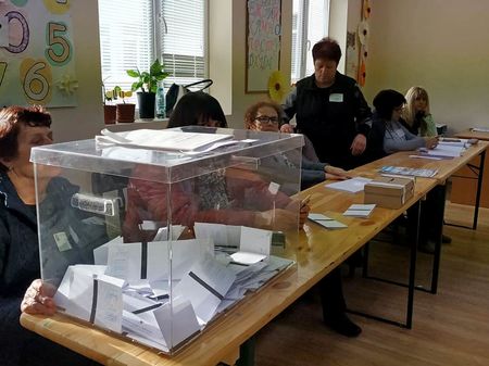 Очаквайте резултатите от изборите на живо във Флагман.бг