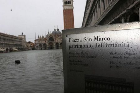 Един милиард евро ще струва наводнението на Венеция