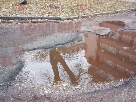 Пловдив тъне в кал, а улиците са пълни с дупки