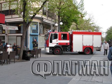 Пожар пламна в ресторант на хотел в Стара Загора