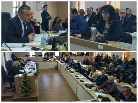 ГЕРБ и Панайот Рейзи се опитват да стъжнят живота на кмета и новото мнозинство в Созопол