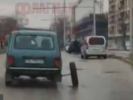 Алекси Стратиев за джипа - атракция в Пловдив: Това чудо не може да се движи, опасно е за пешеходците!