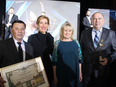 Международният театрален фестивал  „Велко Кънев“  с престижна награда на  Министерството на туризма