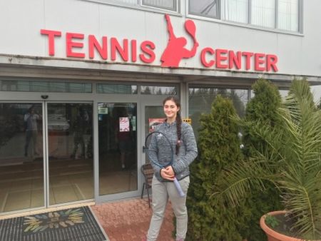 13-годишна тенисистка от Бургас е българската Мария Шарапова