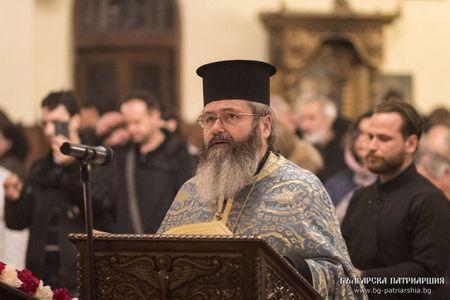 Как посреща Бъдни вечер и Рождество Христово православната общност в България