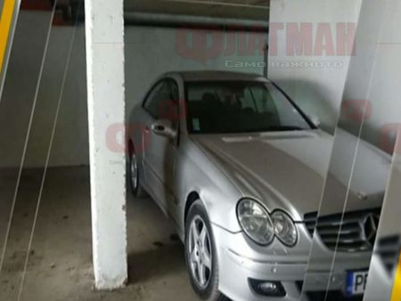 Абсурд: Издирват от миналата година собственик на кола, паркирана на частно място в Пловдив