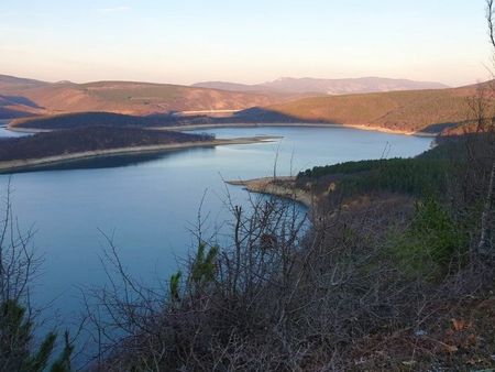 Бургас търси резервен водоизточник, за да се подсигури при криза на яз."Камчия"