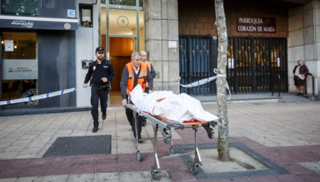 Прибраха петима нашенци за зверско убийство на баба в Испания