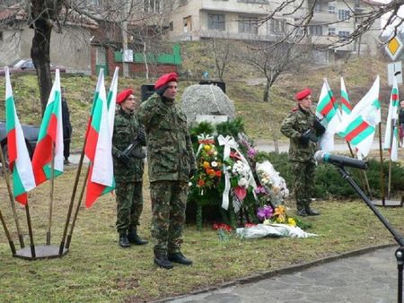 Сливен чества 142 г. от Освобождението от турско робство