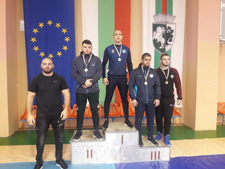 Магриот Маринов от СК "Бургас" стана републикански шампион