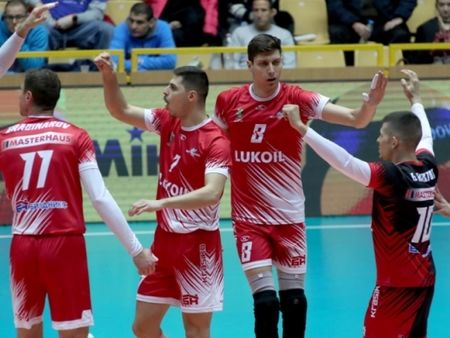 Спортна зала "Младост" тази вечер ще ври, волейболният "Нефтохимик" излиза във финална битка за купата на България